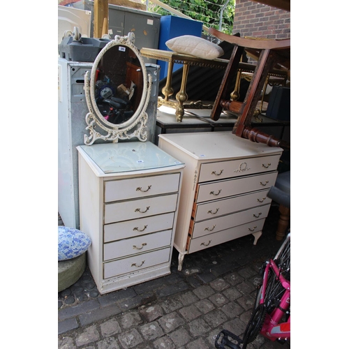 446 - 2 Shabby Chic chests