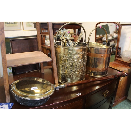 124 - Collection of assorted Brassware inc. Log buckets, Brass bed warmer etc