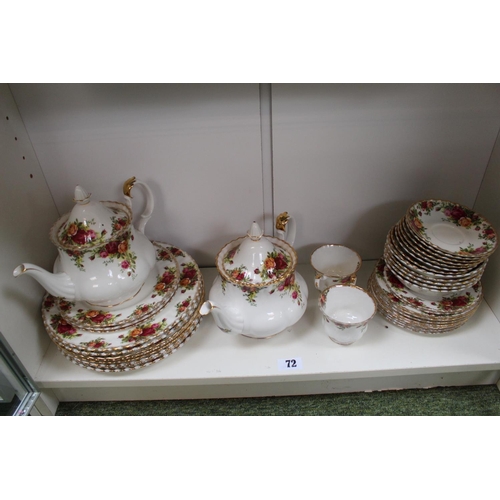 72 - Extensive Royal Albert Old Country Roses part dinner set