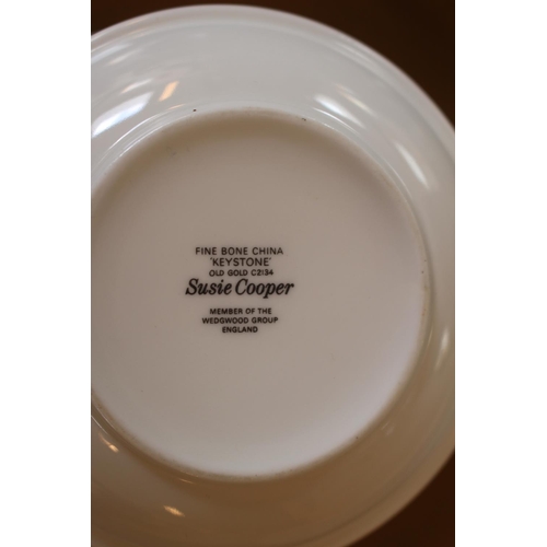 93 - Susie Cooper 'Keystone' pattern part dinner service