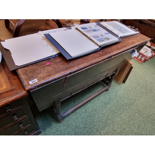 304 - Antique 18th Century Oak & Elm Large Dough Bin Bread Coffer