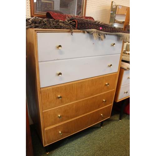 307 - Mid Century Chest of 5 Drawers with brass handles