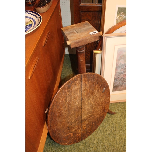 310 - Georgian Oak Circular wine table on tripod base