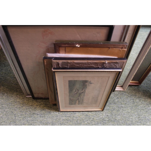 96 - Collection of assorted 19thC and later framed engravings and prints