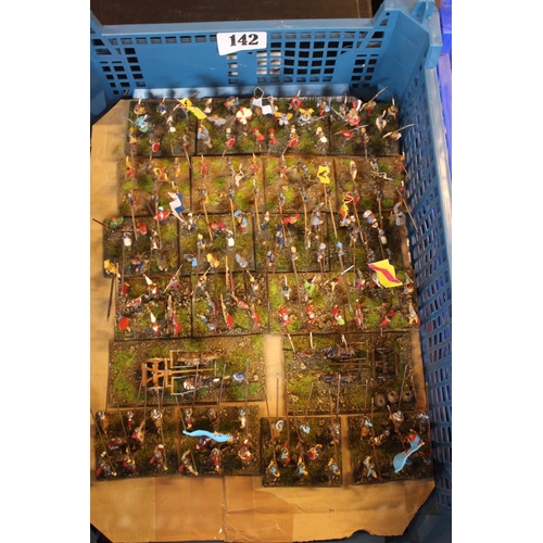 142 - Collection of Hand Painted Plastic 25mm Thirty Year War Soldiers