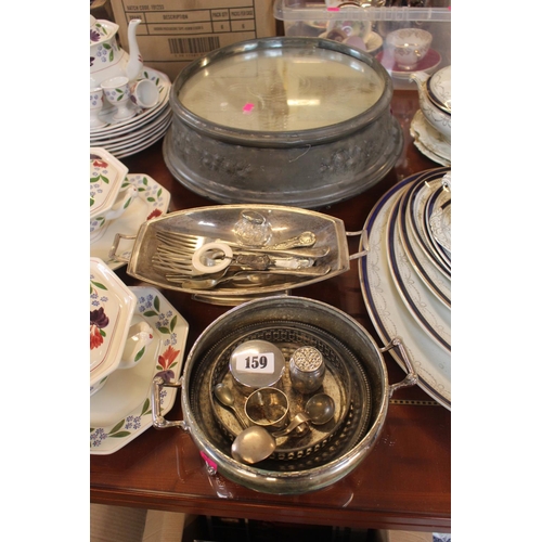 159 - Collection of Silver-plated tableware's CAT CHANGE Cake stand removed