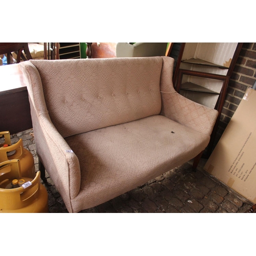 367 - Buttonback Sofa