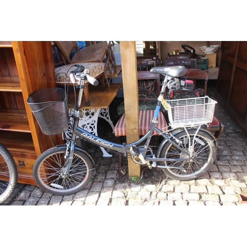 405 - Good quality Raliegh folding cycle