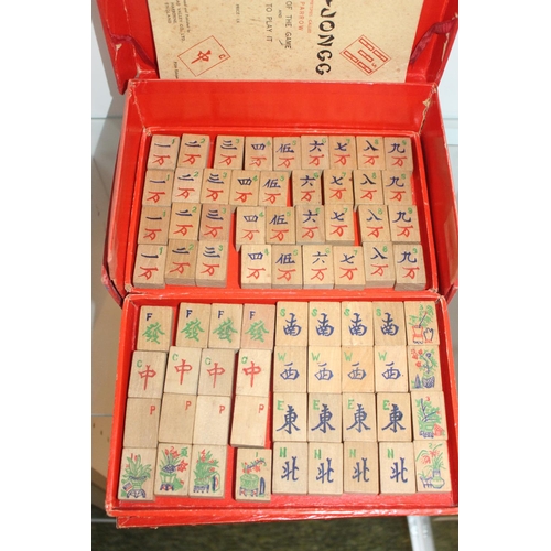 49 - Boxed Chad Valley Mah-Jongg set