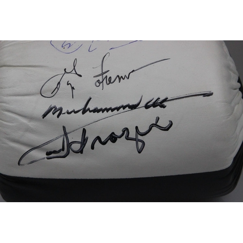 17 - Boxing Legends Signed Glove Ali, Foreman, Frazier & Bruno Everlast boxing glove signed by the boxing... 