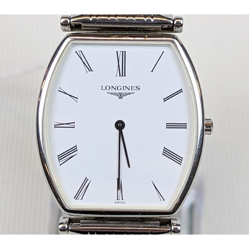 272 - Longines Le Grande Classique 33473355 Stainless steel 28mm case with escapement bracelet