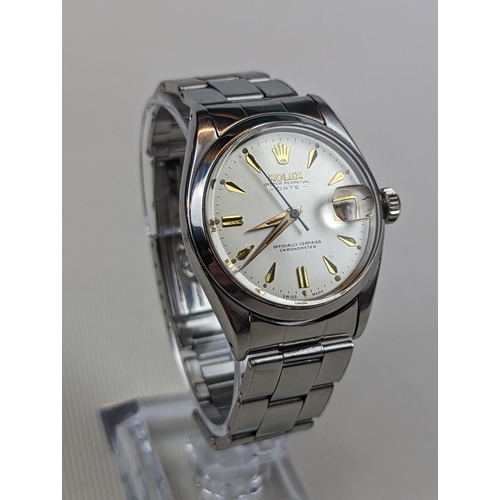 275 - Rolex Stainless Steel wristwatch Oyster Perpetual date Chronometer Swiss made 33mm case. Working con... 