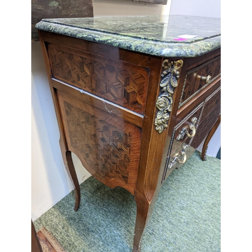 291 - A Louis XV style French inlaid mahogany and Marble chest of 3 drawers with applied foliate handles a... 