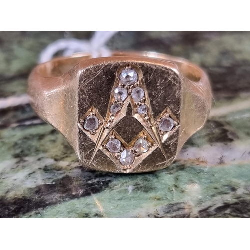 240f - Gents 18ct Gold Masonic Diamond set signet ring 9.6g total weight