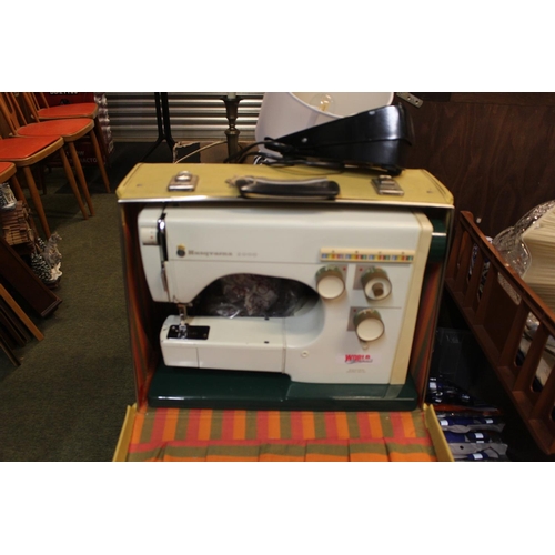 544 - Cased Husqvarna 2000 Sewing machine