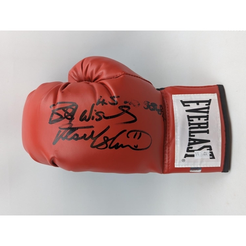 88 - Red Everlast L/H Glove, signed by Frank Bruno with fight record 5th King Memorabilia Certificate of ... 
