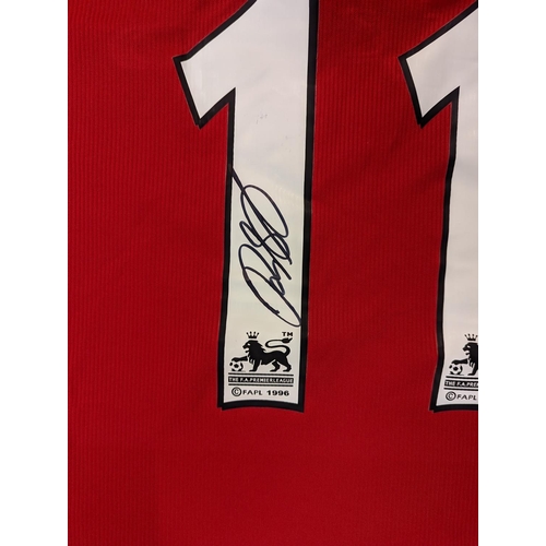 222 - Manchester United 1999 top signed by Ryan Giggs with COA from HTC Memorabilia 2659 Serial 7462680