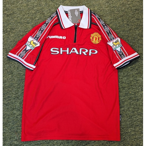 222 - Manchester United 1999 top signed by Ryan Giggs with COA from HTC Memorabilia 2659 Serial 7462680