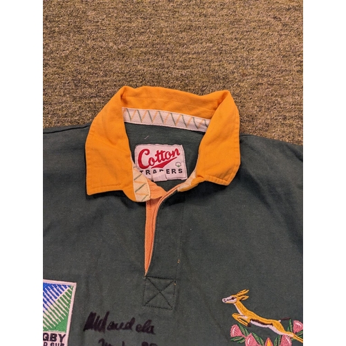 287 - A Rare South African Rugby World Cup Jersey 1995 signed by full team and Nelson Mandela Certificate ... 