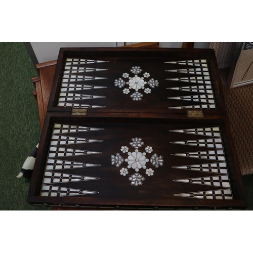 103 - Good quality Mother of Pearl & Bone inlaid Back Gammon set