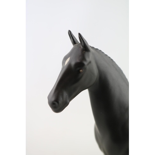 82 - Beswick Matt Black Hackney Horse