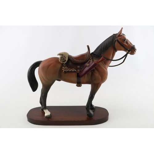 84 - Elite Pottery American Gun Horse on wooden base