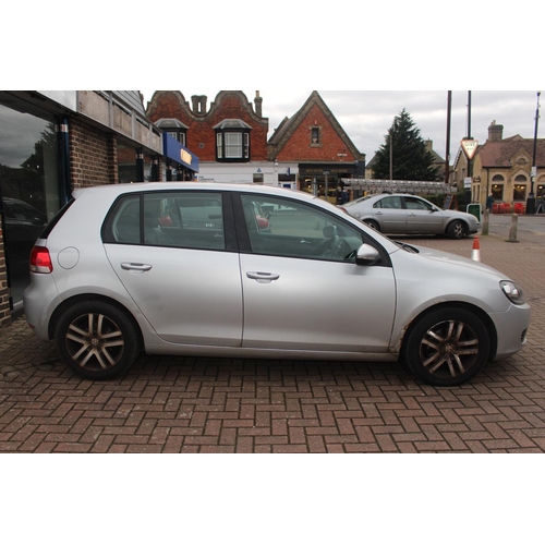 366 - VOLKSWAGEN GOLF HATCHBACK - 1.4 TSI SE 5dr 2009 Silver Manual 1400 11/08/2009 44k Miles 1 Key No pap... 