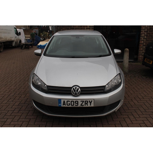 366 - VOLKSWAGEN GOLF HATCHBACK - 1.4 TSI SE 5dr 2009 Silver Manual 1400 11/08/2009 44k Miles 1 Key No pap... 