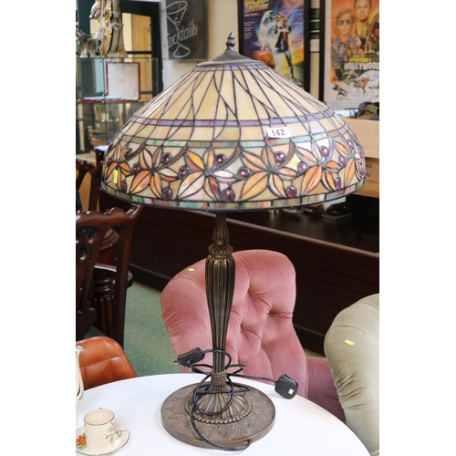 142 - Large Tiffany style leaded table lamp with reeded base