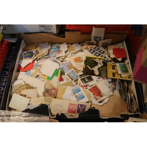 178 - Large collection of Commonwealth and Worldwide Stamps used and unused