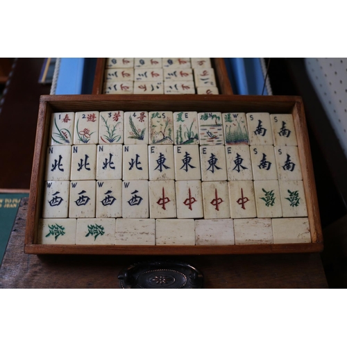 203 - Vintage Mah Jong set in wooden case with accessories