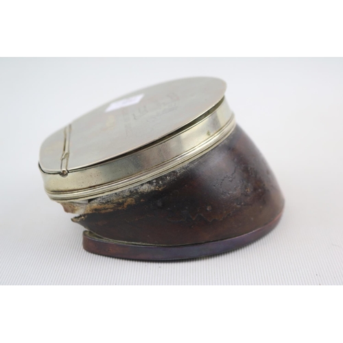 120 - Equine Interest; Horse hoof Snuff box with Silver plated hinged top marked 'In memory of Young Tom t... 