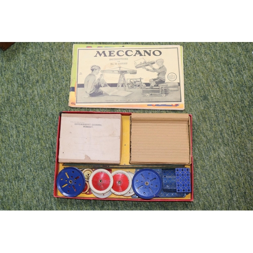 53 - Boxed Meccano 3a Outfit and a Wooden Cased Meccano Set