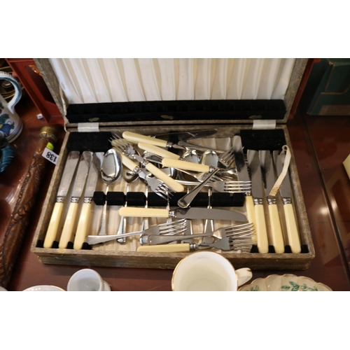 139 - Collection of assorted Royal Commemorative Mugs and a Cased Canteen of Cutlery