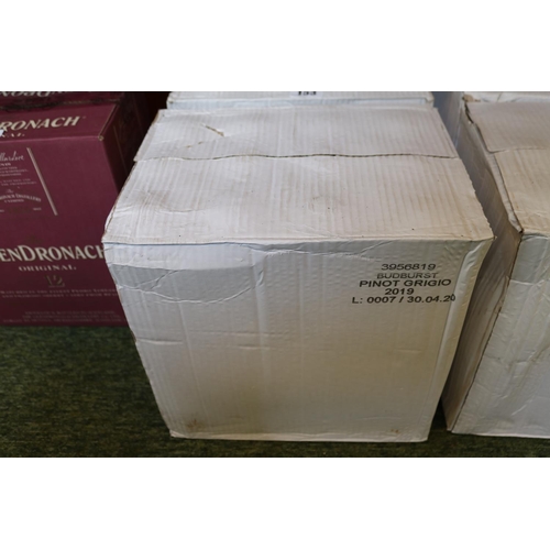 152 - Box of 12 Budburst Pinot Grigio 2019