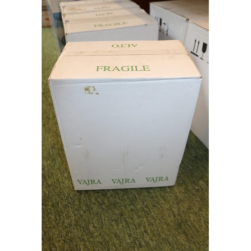 162 - Box of 6 Langhe Doc Bianco 2021 Dragon Stelvin