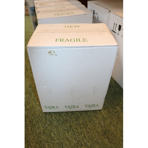 163 - Box of 6 Langhe Doc Bianco 2021 Dragon Stelvin
