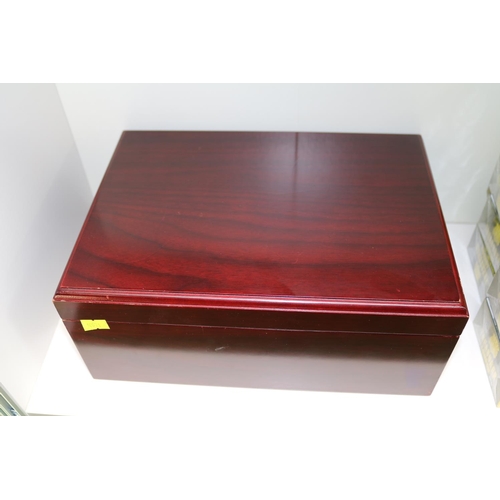 57B - 2 Cigar Humidor one with glass viewer