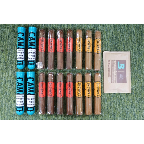 61 - Comacho Ecuador Robusco x 4, Comacho Connecticut Robusto x 6 and Comacho Corajo Robusto x 8 Cigars C... 