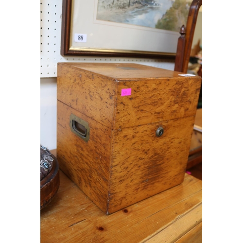 86 - 19thC Oak travelling decanter box with military brass handles