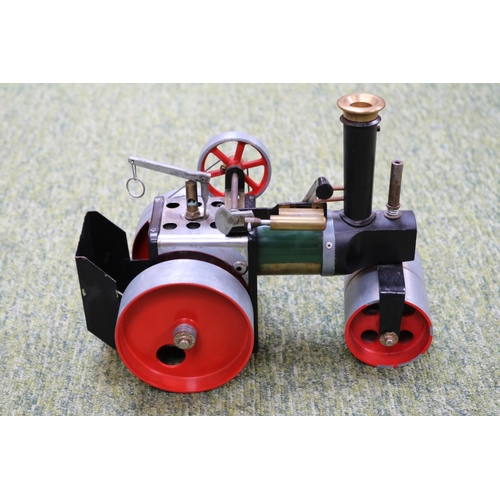 63 - Mamod SR1A Steam Roller