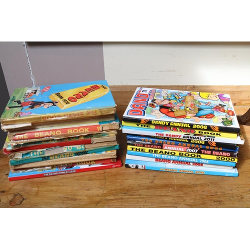 73 - Collection of assorted Beano Annuals mainly 2000's