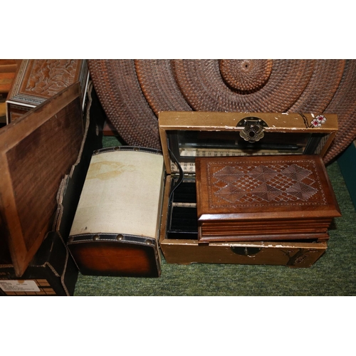 158 - Collection of assorted 19thC and later wooden boxes to include Fortnum & Mason, Anglo Indian etc