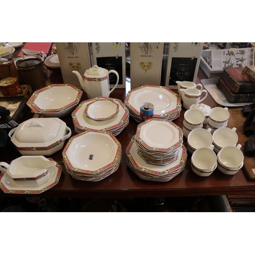 169 - Extensive Villeroy & Boch Cheyenne pattern dinner service comprising of Tureen, Bowls, Plates etc