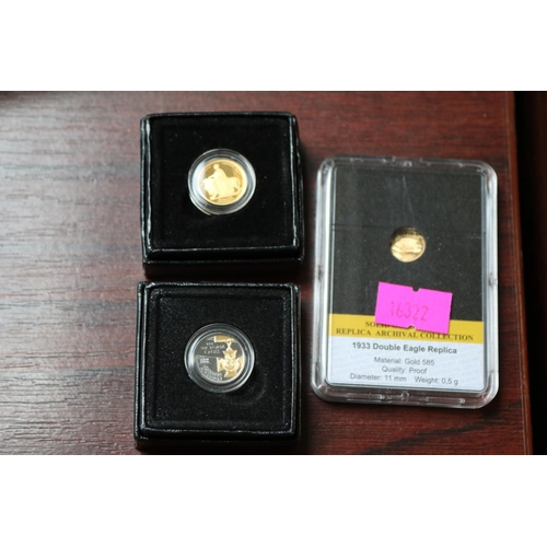 377 - Cased 1933 Double Eagle Replica 585 Gold Proof and 2 cased Quarter Gold Sovereigns