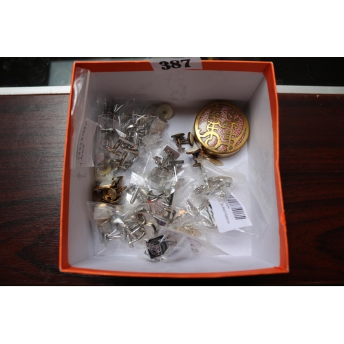 387 - Collection of assorted Gentlemen's Cufflinks and a Stud & Link circular box