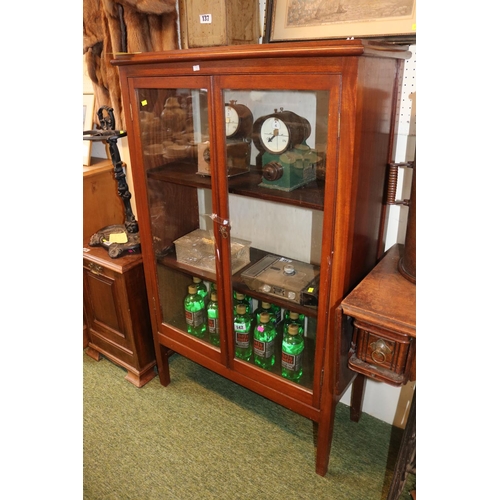 430 - Edwardian Mahogany and glass china cabinet