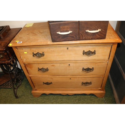 431 - Edwardian Satinwood chest of 3 drawers with brass drop handles