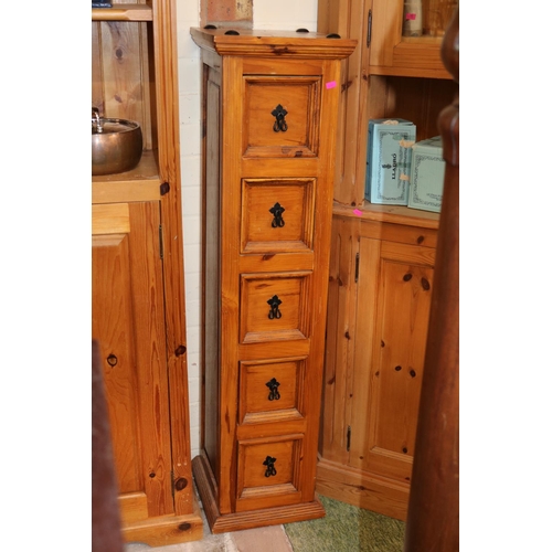 448 - 20thC Pine Narrow chest of 5 drawers with metal drop handles