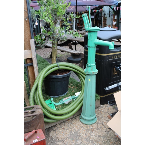 493 - Good quality Green Painted Cast Iron Village Pump with fixings by Terpo